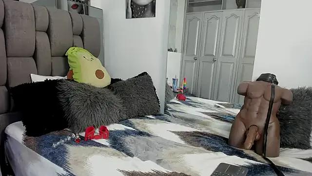 GiorgiaDarkness — naked oil