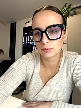 Hii_Lolla on StripChat 