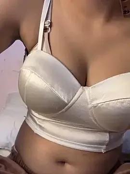 indian_jatti333 — Show pussy fingering