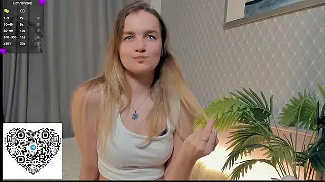 KerenFurguson on StripChat 