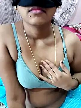 Lalitha-1995 on StripChat 