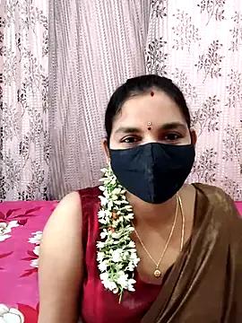 Lalitha-1995 on StripChat 