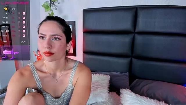 lara_giraldo on StripChat 