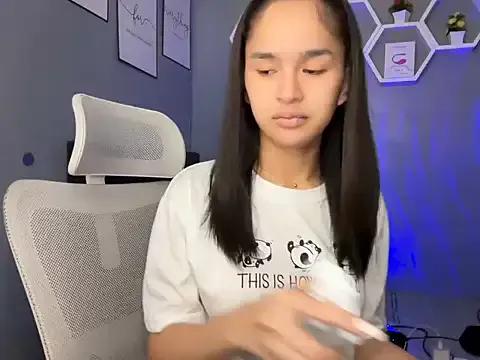 lelasohna on StripChat 