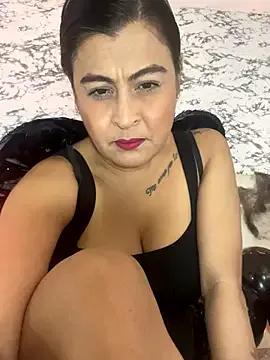 Lili__taylor on StripChat 