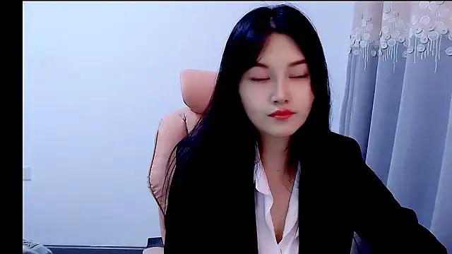 Little-sweet on StripChat 