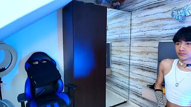 Lovers_21 — Cum show + cum eating