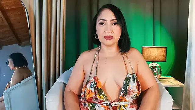 Madissononee — undress me and look at my asshole