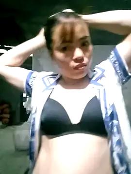 Maymay0033 on StripChat 