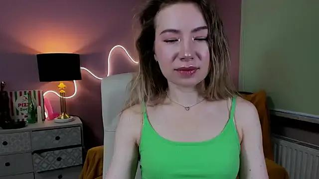 Mia_Tasty — let's play naughty