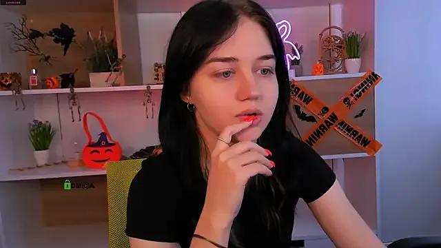 miki_ti on StripChat 