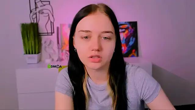 miki_ti on StripChat 