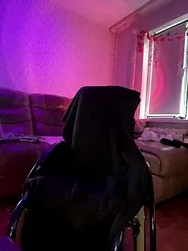 MiniSophiaa on StripChat 