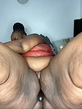 MsWhiteChocolatte — Freechat on StripChat