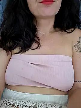 NataLive on StripChat 
