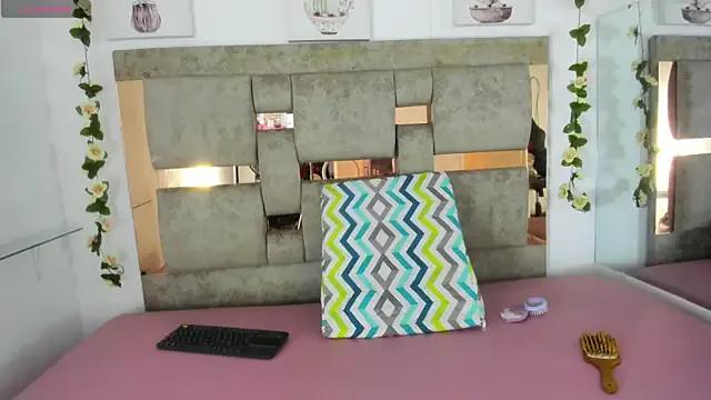 Natasha-Adams on StripChat 