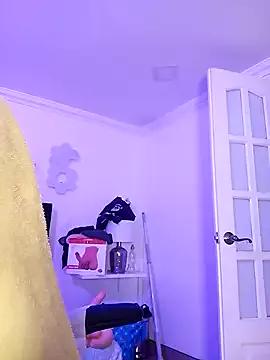 Natasha_miilf on StripChat 