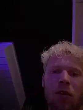 NickyGold_Official on StripChat