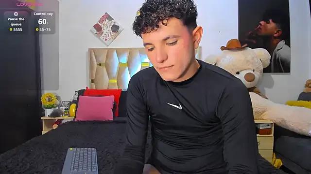 patrick_sanzz — show cock patrick