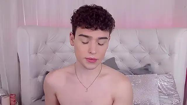 RobbyCharming on StripChat 