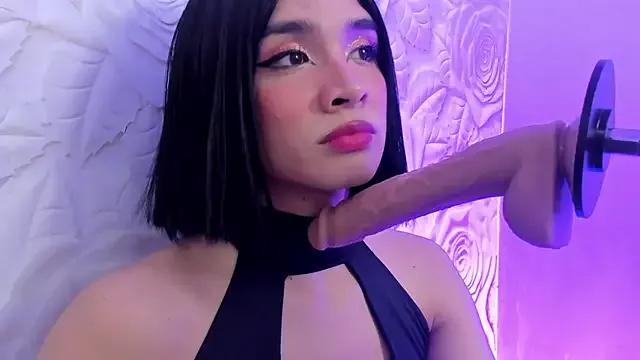 Sarahi_Camila on StripChat 