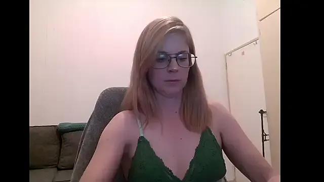SavannaGirly on StripChat 