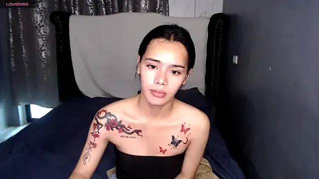 shecutie69 — Hey guys help me make cum on titis