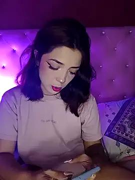 summi10 on StripChat 