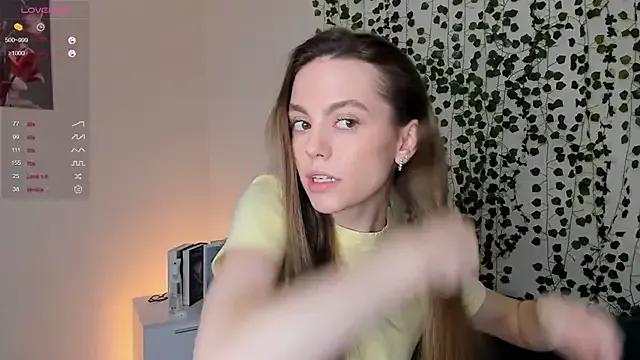 sweet_and_flirt on StripChat 