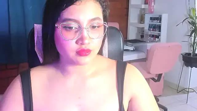 TEE_DIRTY_SQUIRT — at goal fuck my pussy so bad +squirt..