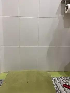 TeenieM on StripChat 