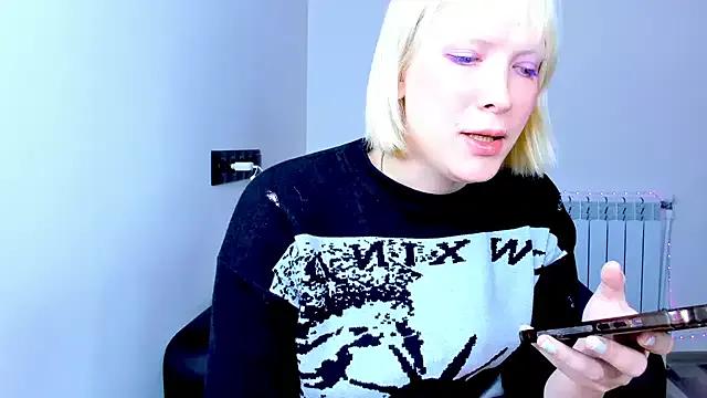 tenebris on StripChat 