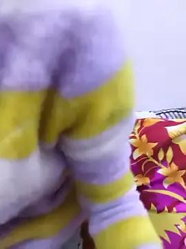 Urs_sassyshikha — Bath show pussy fingring