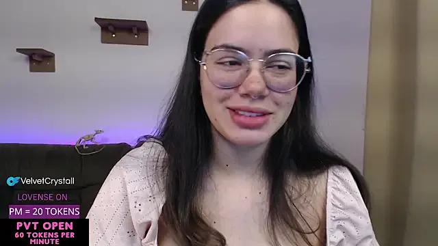 Velvetcrystall on StripChat 