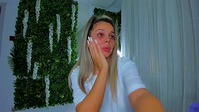 VivienCarter on StripChat 